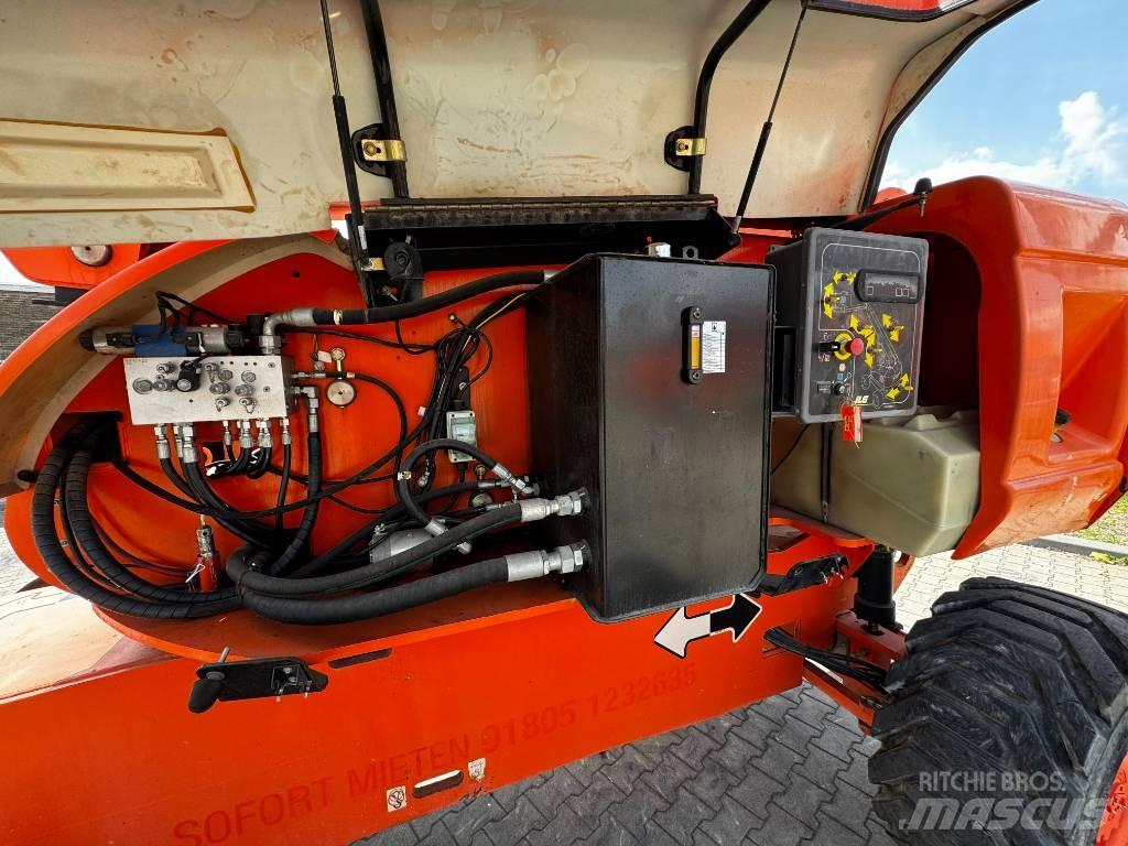 JLG 860SJ Teleszkópos emelők