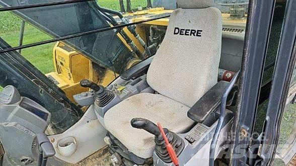 John Deere 210G LC Lánctalpas kotrók