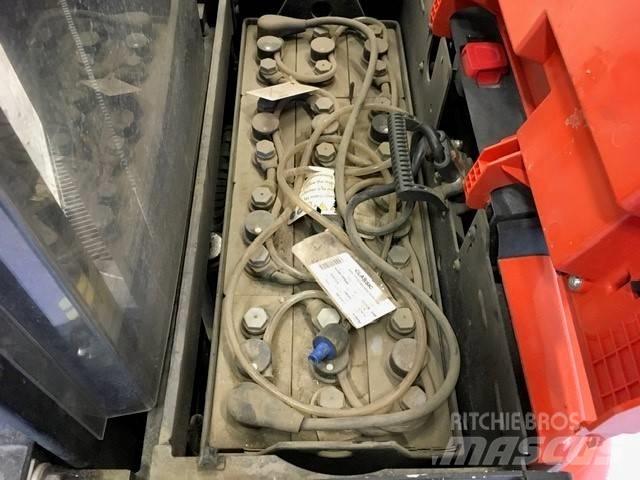Toyota SWE 120 L Gyalogkíséretű targonca