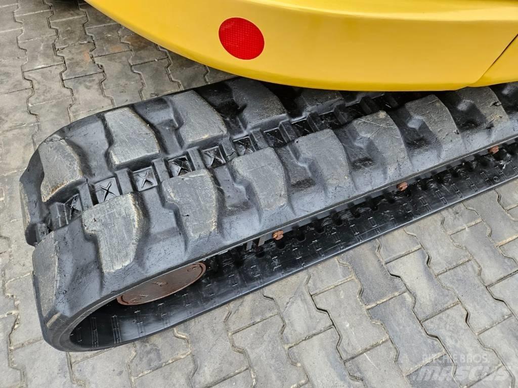 CAT 305 E2 Mini kotrók < 7t