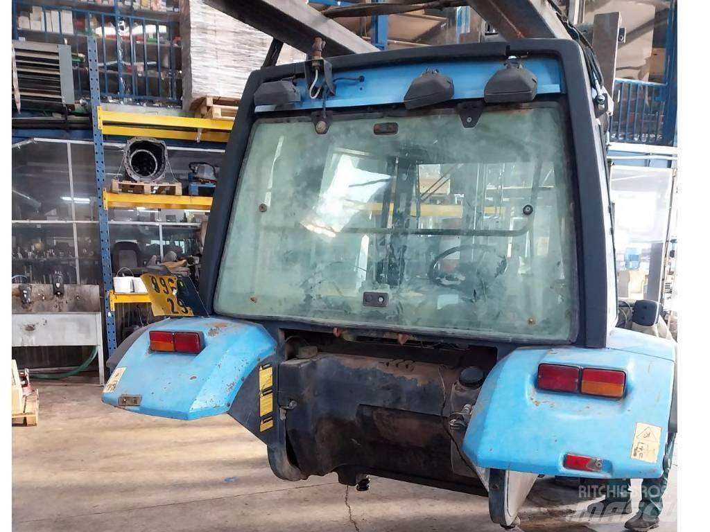 Landini Legend 115 Vezetőfülke és belső tartozékok