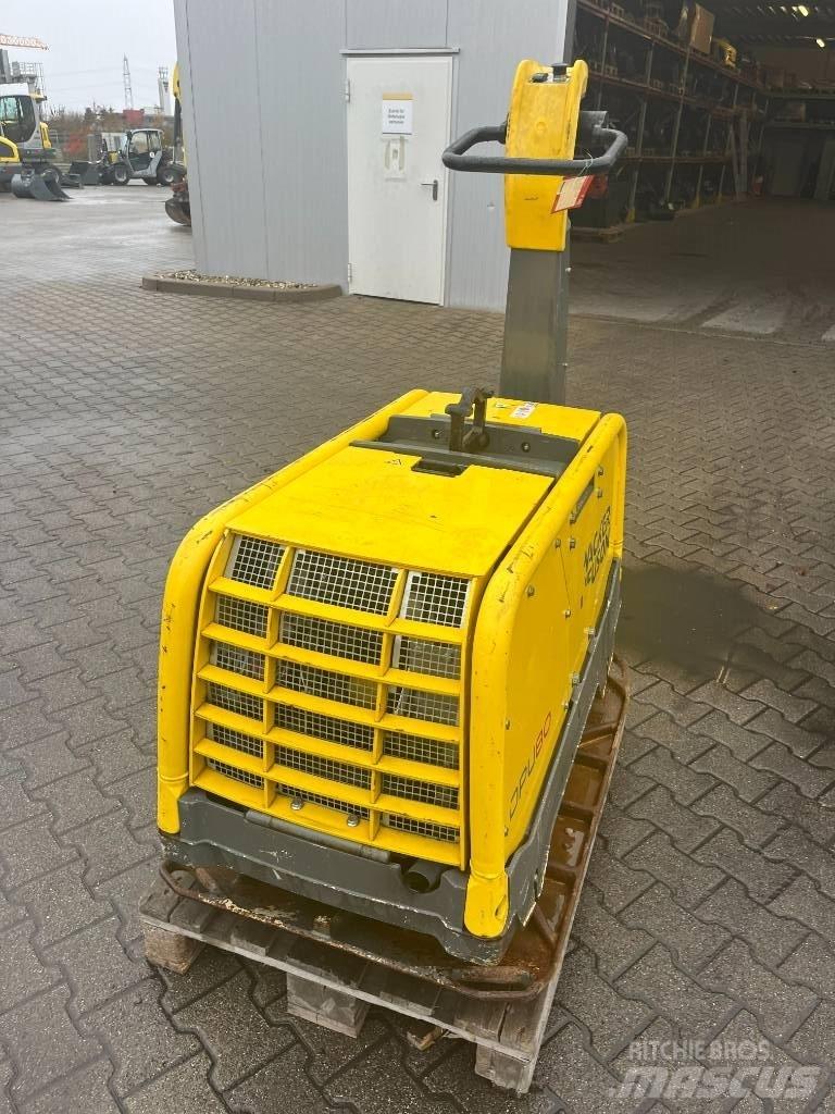 Wacker Neuson DPU80 Vibrátorok