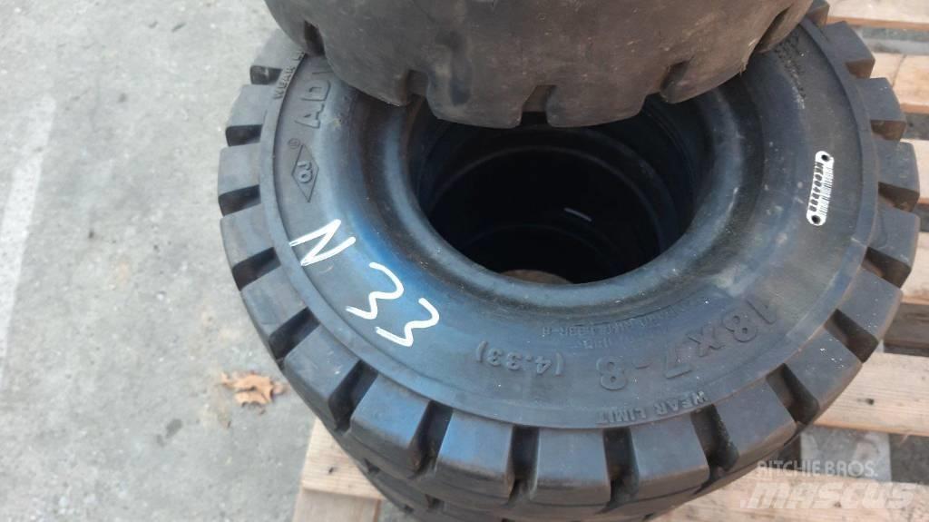  KARGOK3 18X7-8 Gumiabroncsok, kerekek és felnik