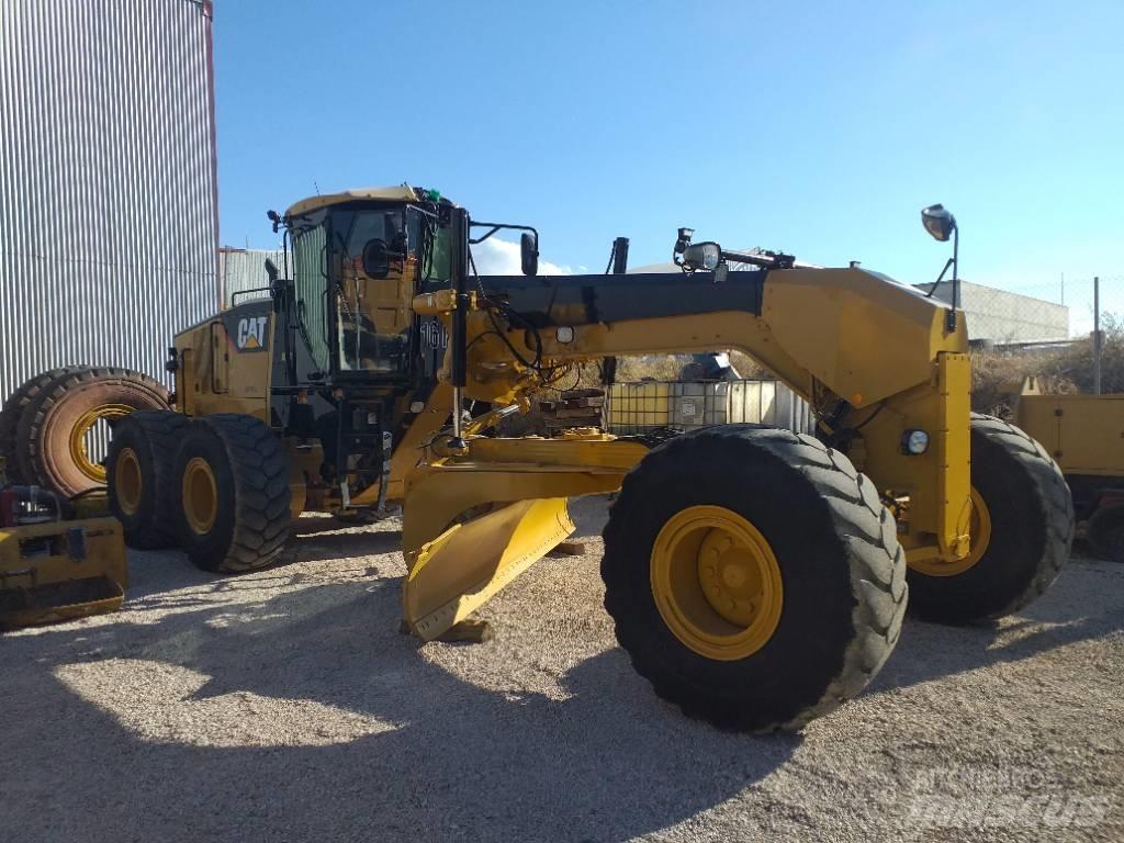 CAT 16 M Gréderek