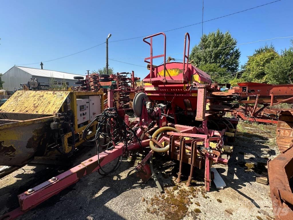 Väderstad Rapid400F Sorvetőgép