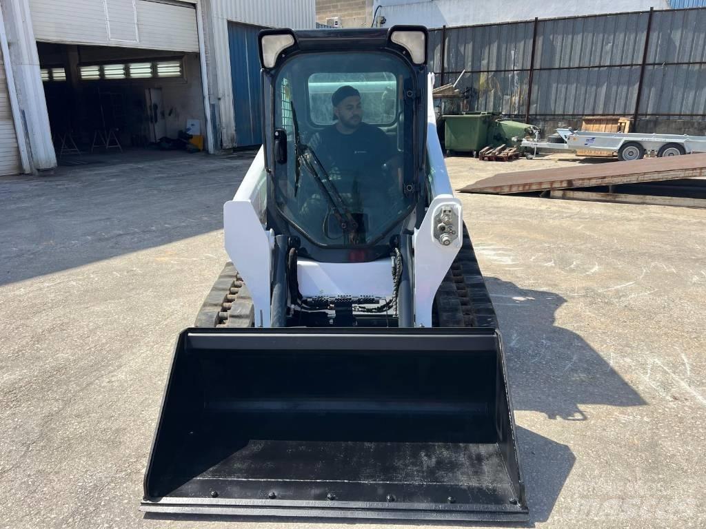 Bobcat T 590 HF Kompaktrakodók