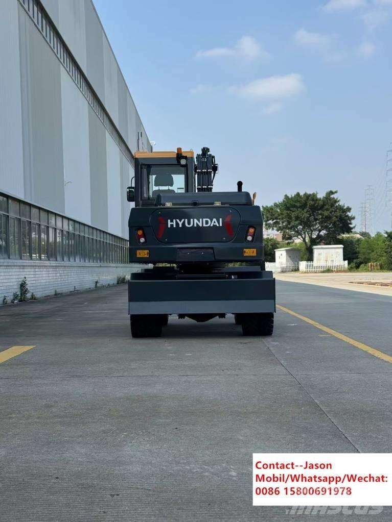 Hyundai HW80 Gumikerekes kotrók