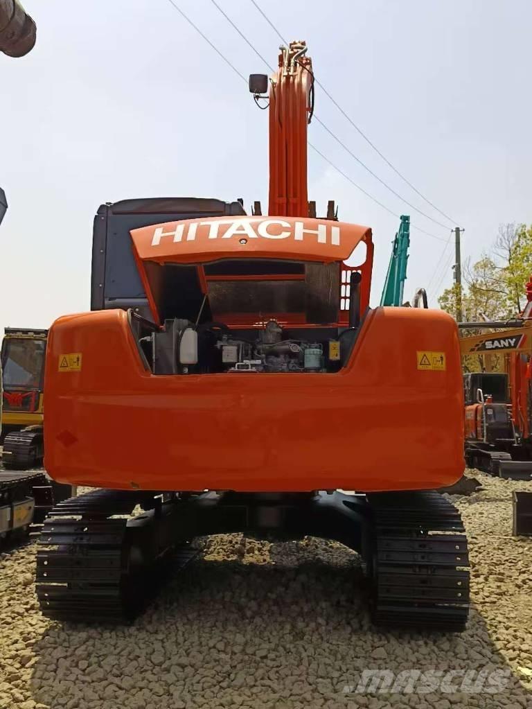 Hitachi ZX 70 Közepes (midi) kotrók 7 t - 12 t