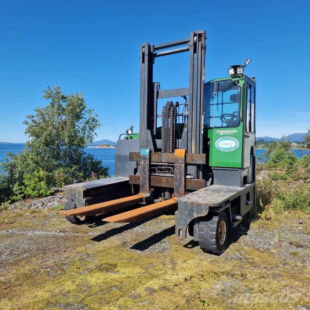 Combilift C 7000 Tolóoszlopos négyutas targonca