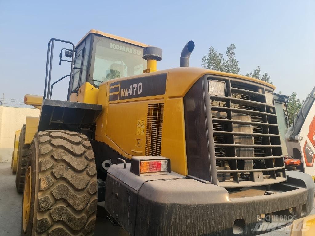 Komatsu WA 470-5 Gumikerekes homlokrakodók