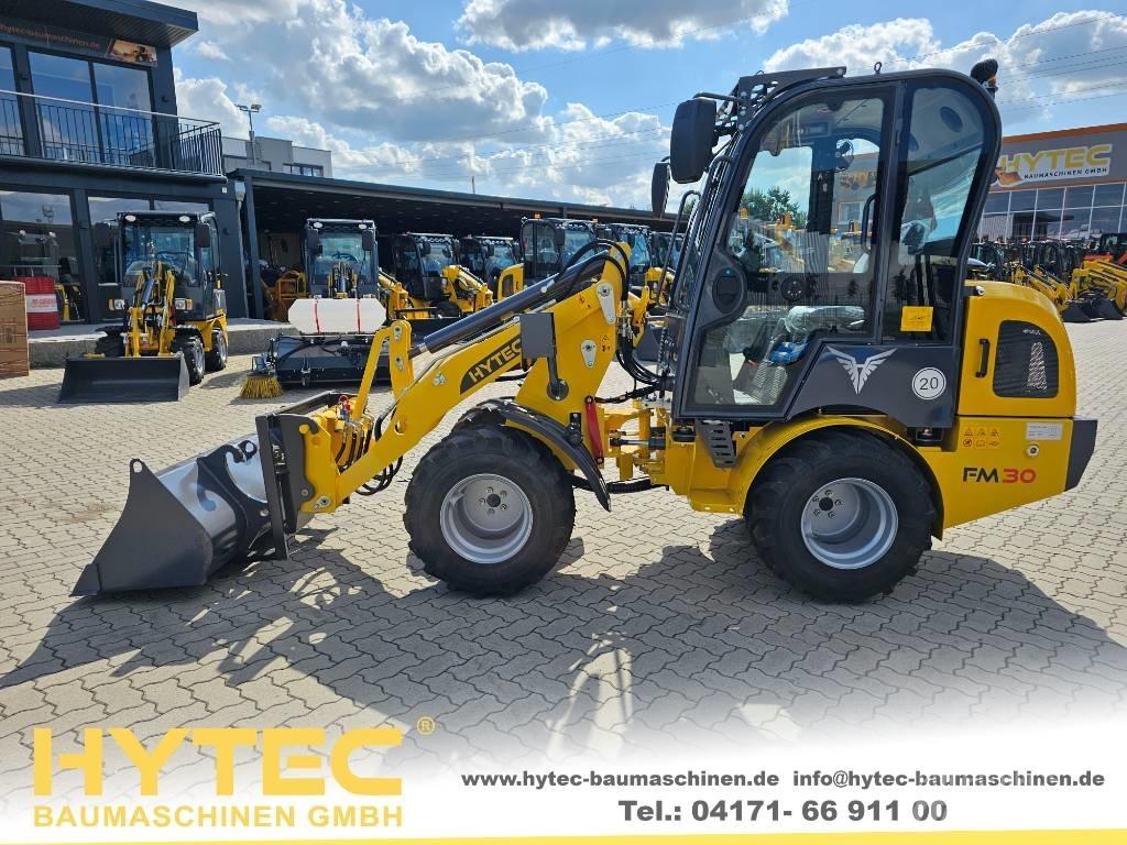 Hytec FM30 Gumikerekes homlokrakodók