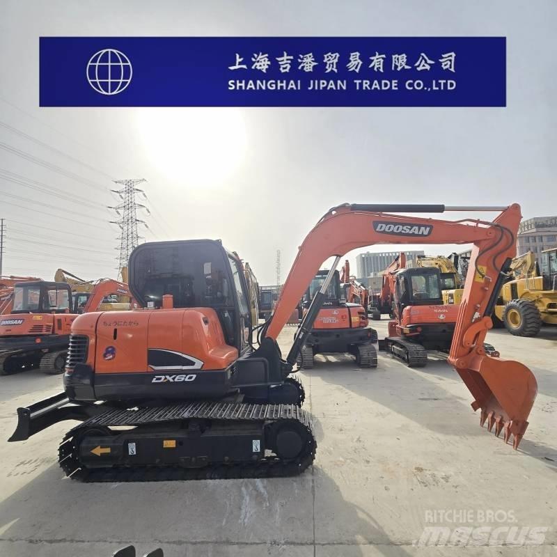 Doosan DX 60 Lánctalpas kotrók