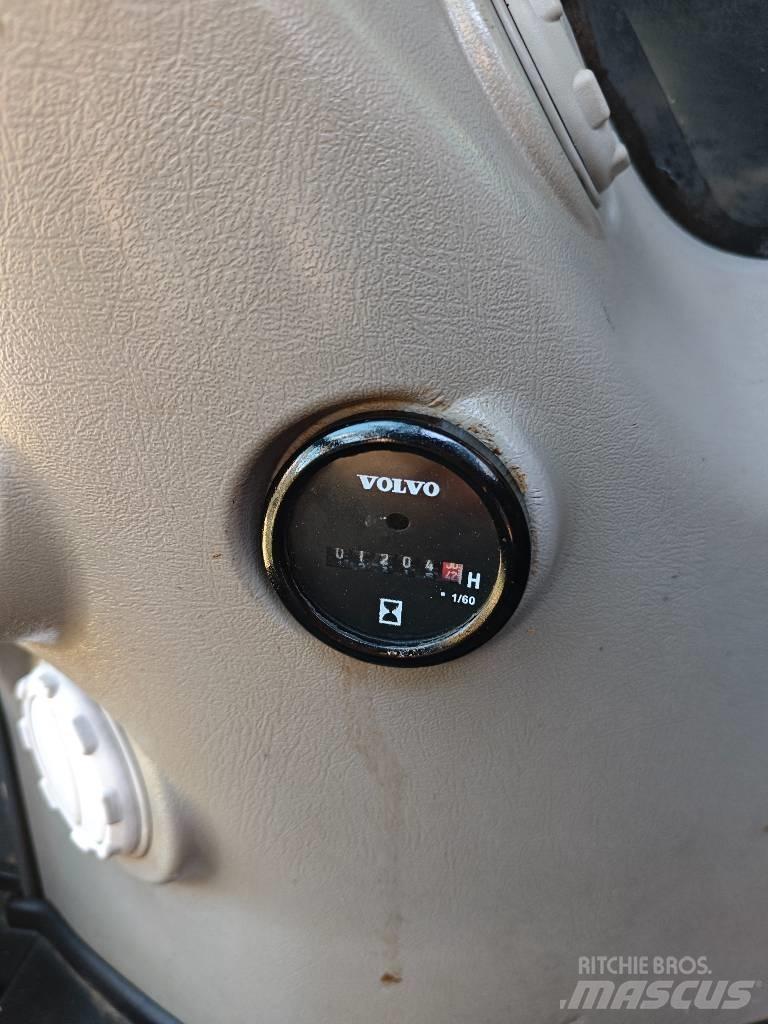 Volvo EC 250 D L Lánctalpas kotrók