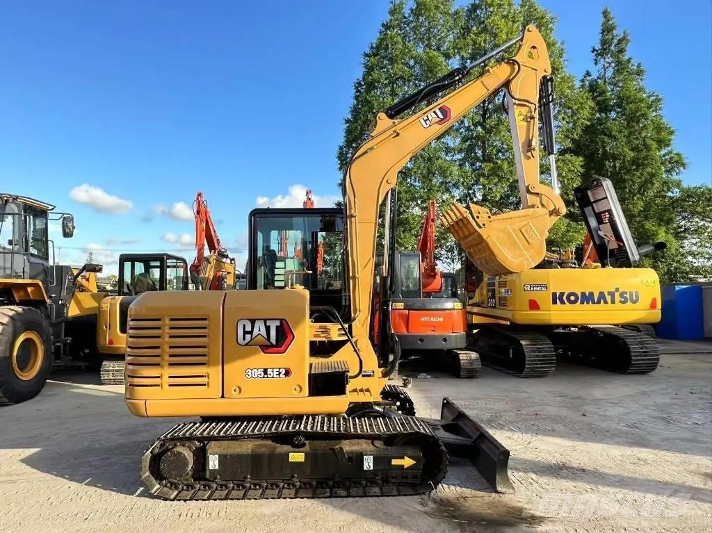 CAT 305.5E2 Mini kotrók < 7t