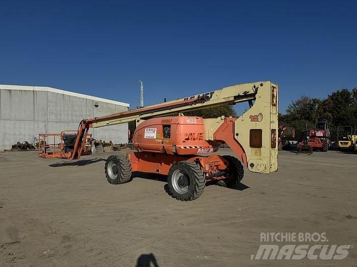 JLG 800AJ Karos emelők