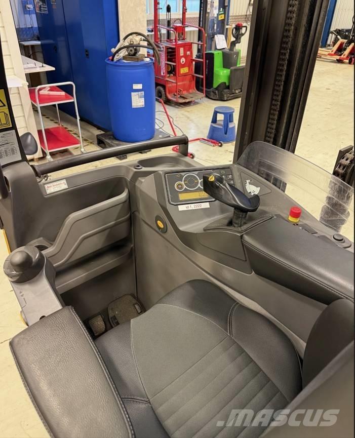 Atlet truck UMS160 Tolóoszlopos targonca