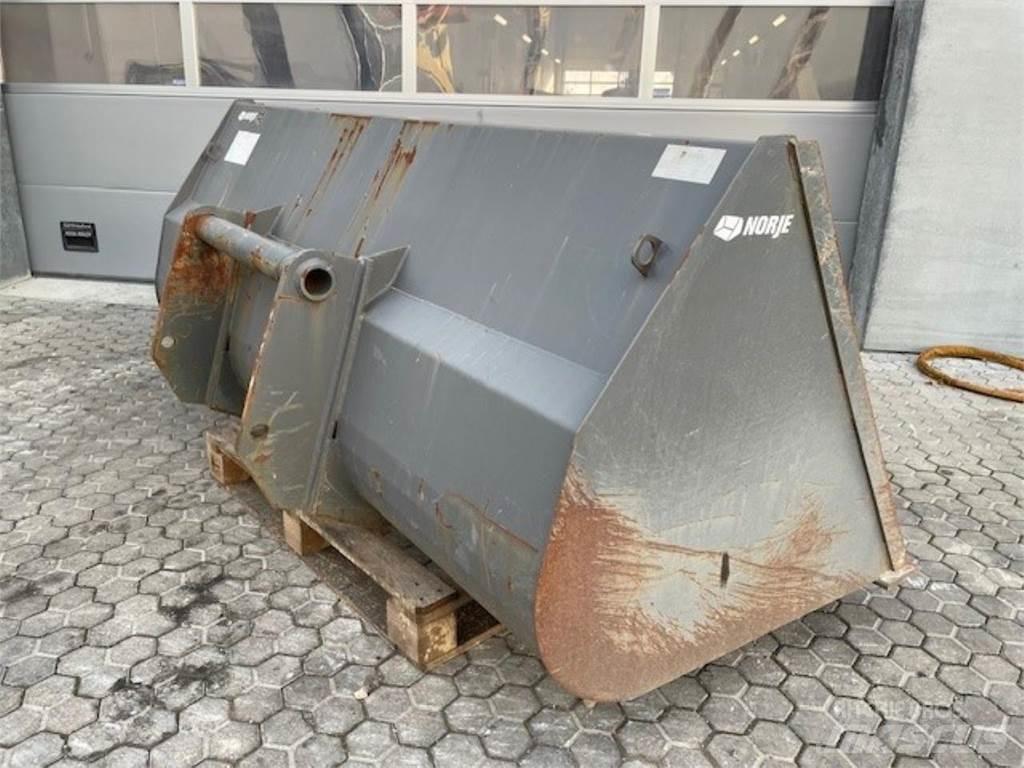  Øvrige Jordskovl Kanalak