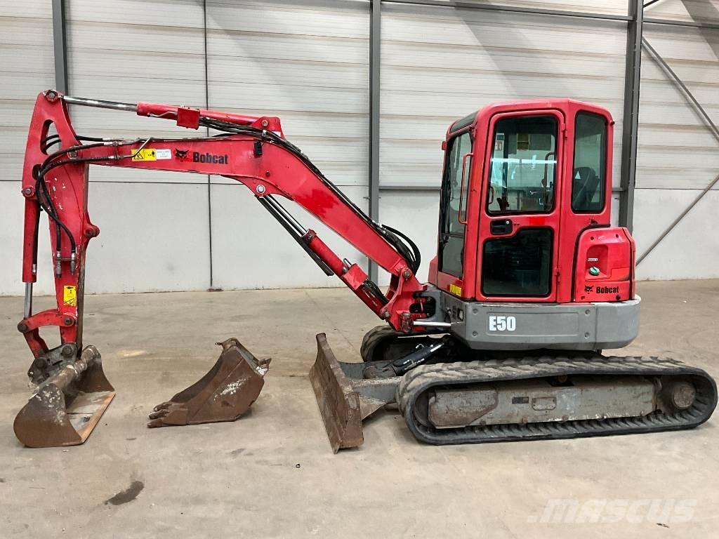 Bobcat E 50 EM Mini kotrók < 7t