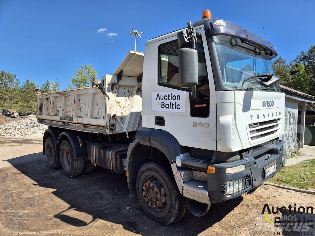 Iveco AD 260T Billenő teherautók