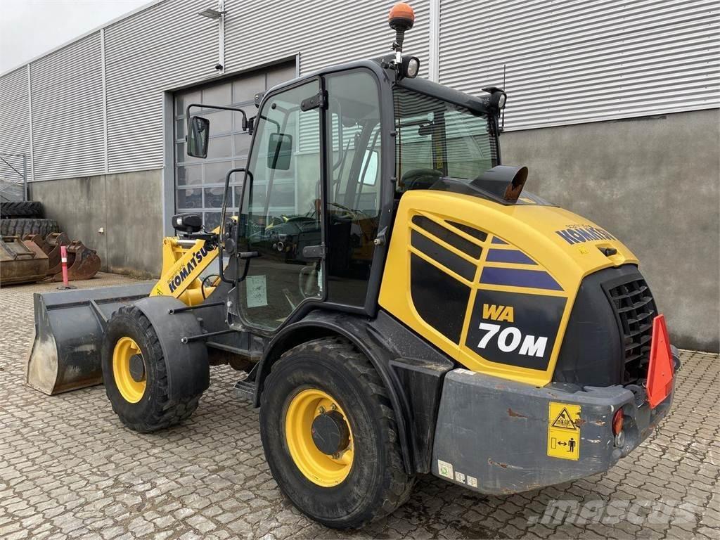 Komatsu WA70M-8EO Univerzális rakodók