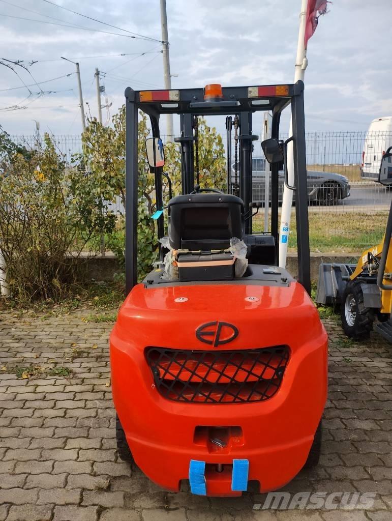 EP CPCD 25 T8 Anyagmozgatás - Egyebek