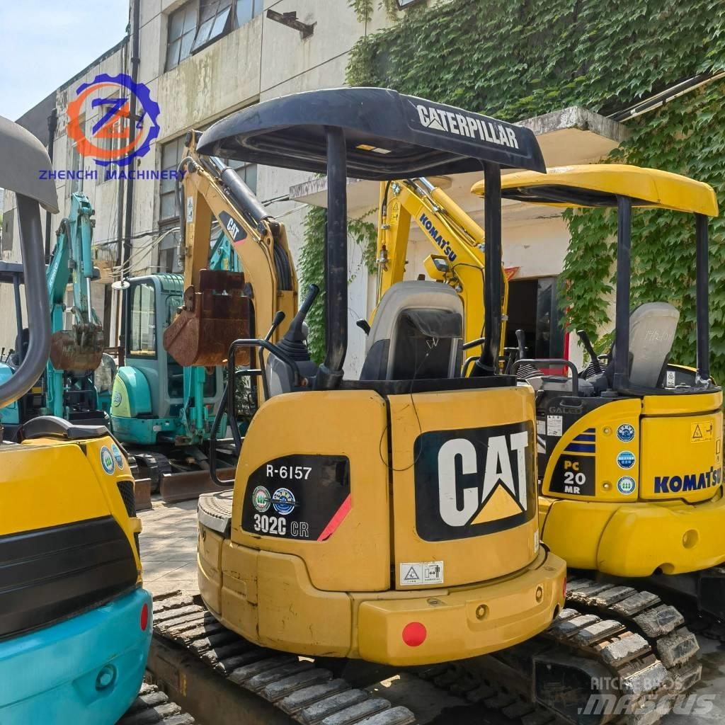 CAT 302 Mini kotrók < 7t