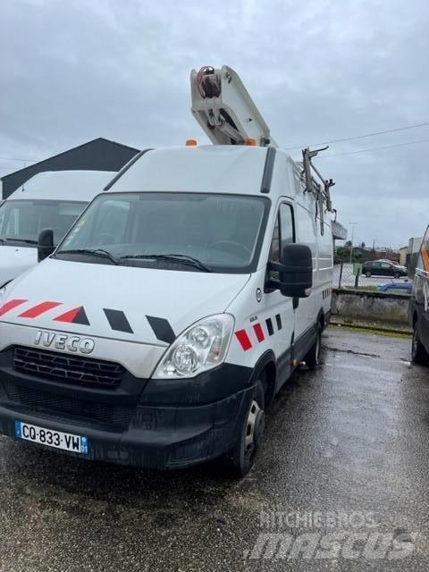 VERSALIFT ET 38 LF Karos emelők