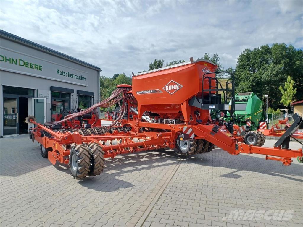 Kuhn Espro 8000 R Vetőgépek