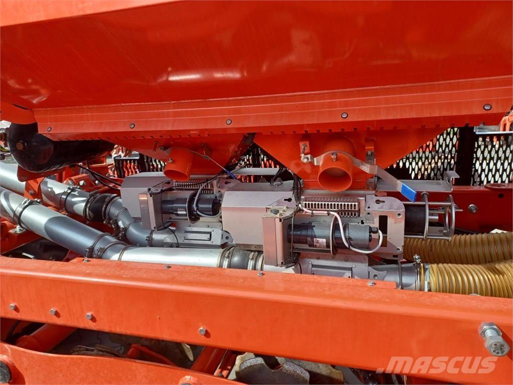 Kuhn Espro 8000 R Vetőgépek