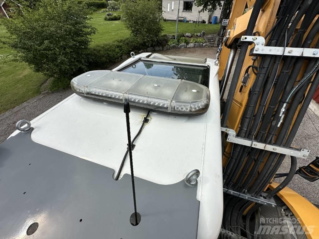 Liebherr A 916 Gumikerekes kotrók