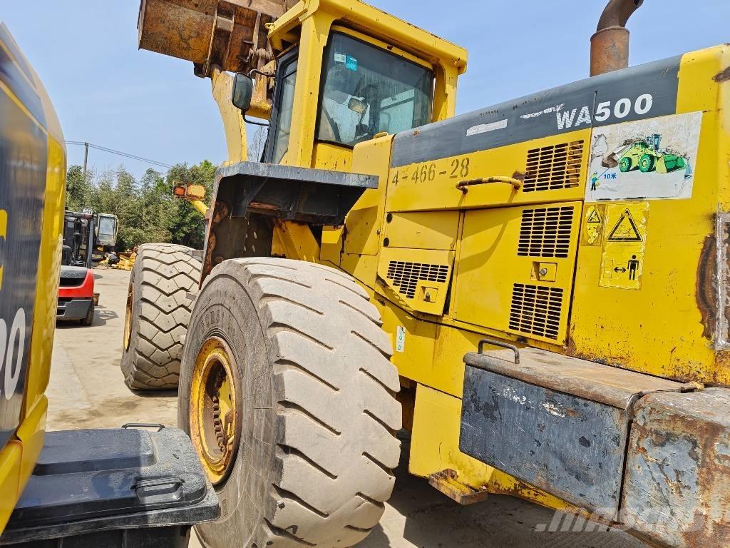 Komatsu WA 500 Gumikerekes homlokrakodók