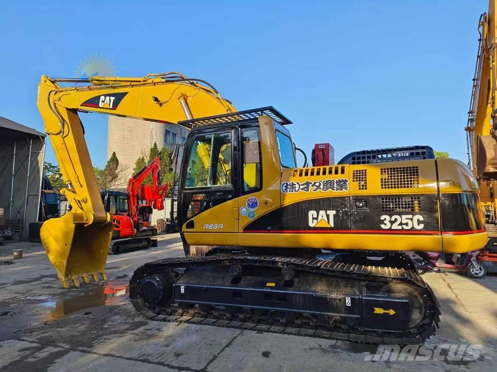 CAT 325 C Lánctalpas kotrók