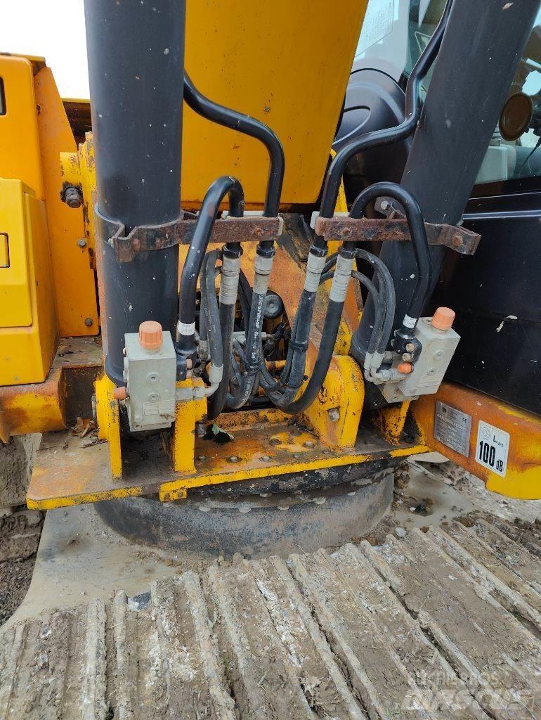 JCB JS 160 LC Lánctalpas kotrók