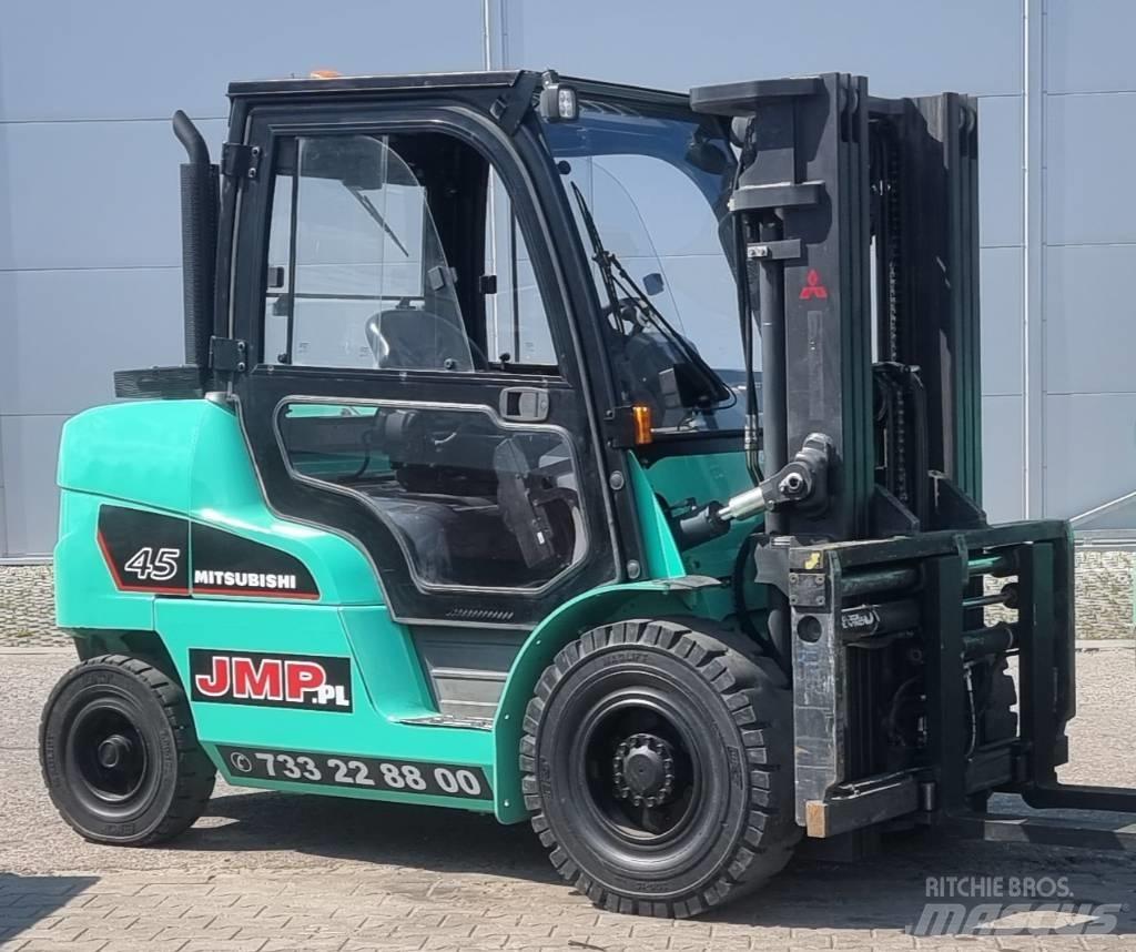 Mitsubishi FD45NT Dízel targoncák