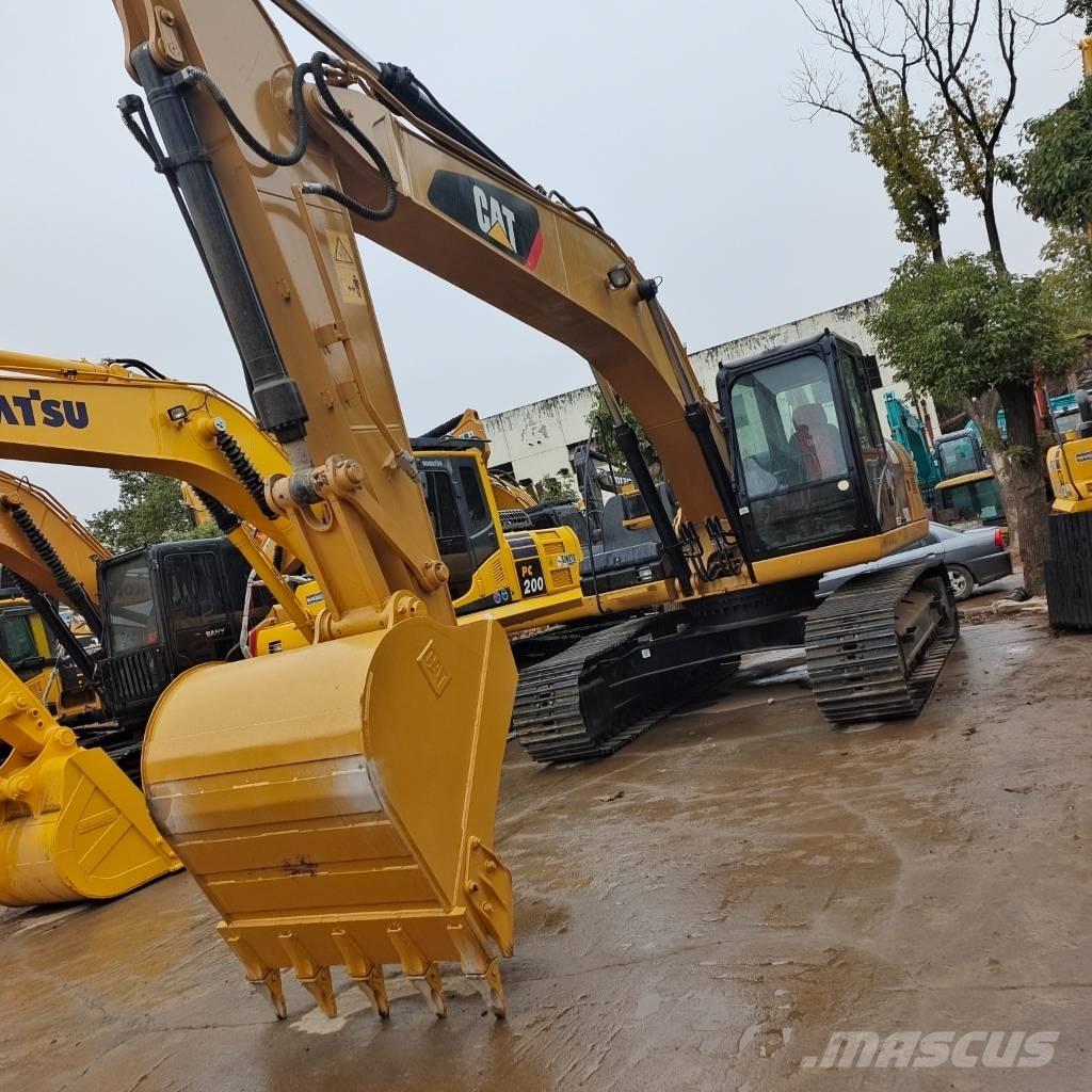 CAT 320 D L Lánctalpas kotrók