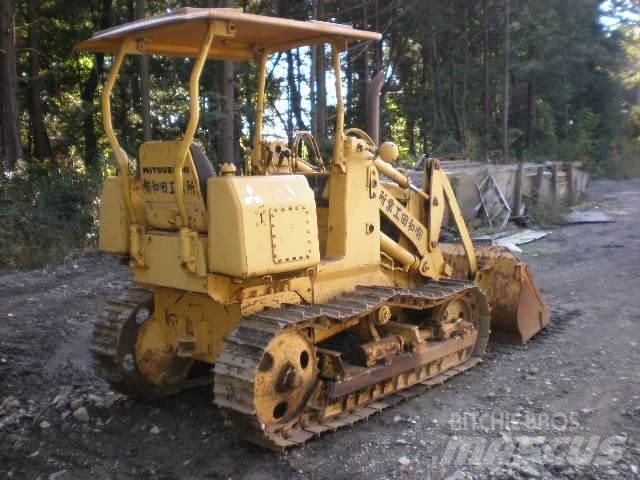 Mitsubishi BS3F lánctalpas dózerek