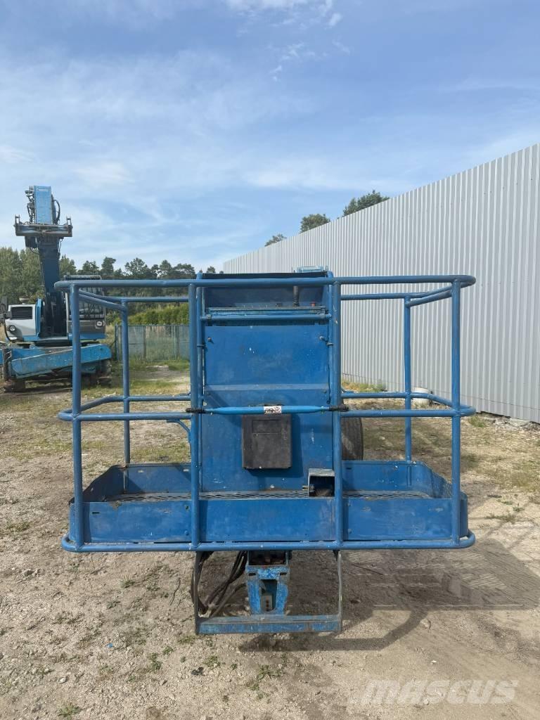 Genie Z 45/25 DC Karos emelők