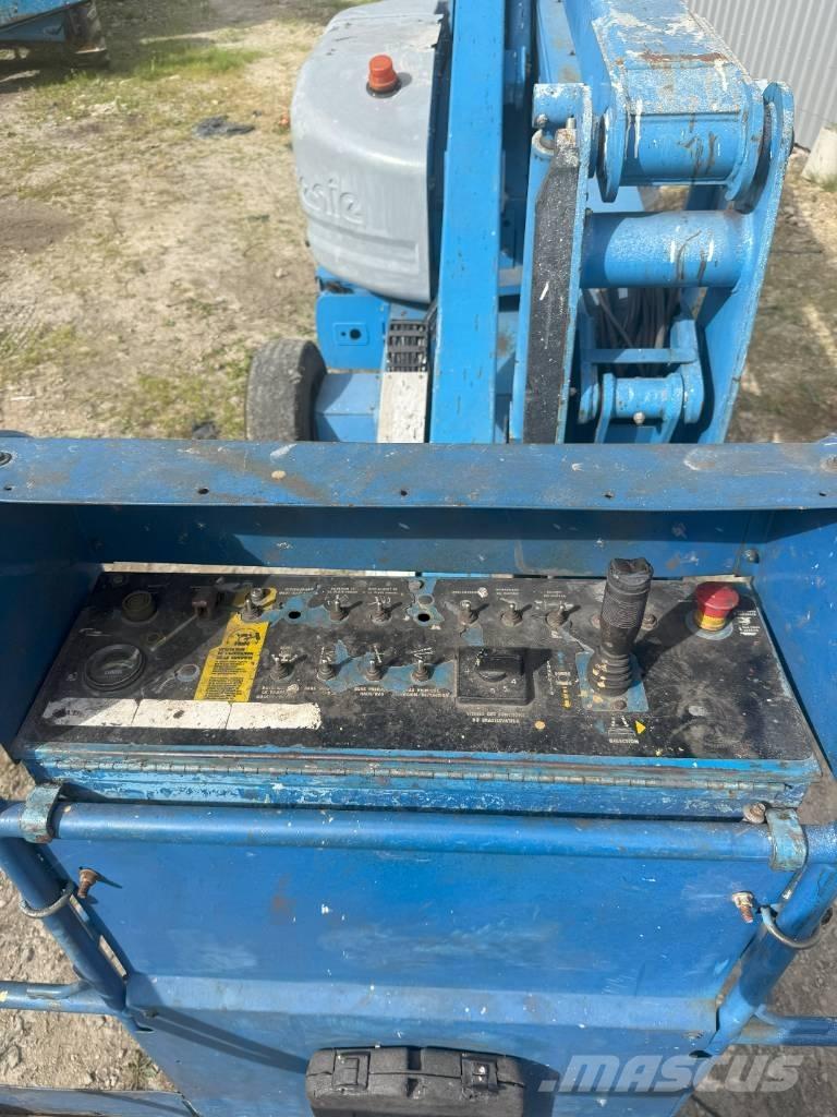 Genie Z 45/25 DC Karos emelők