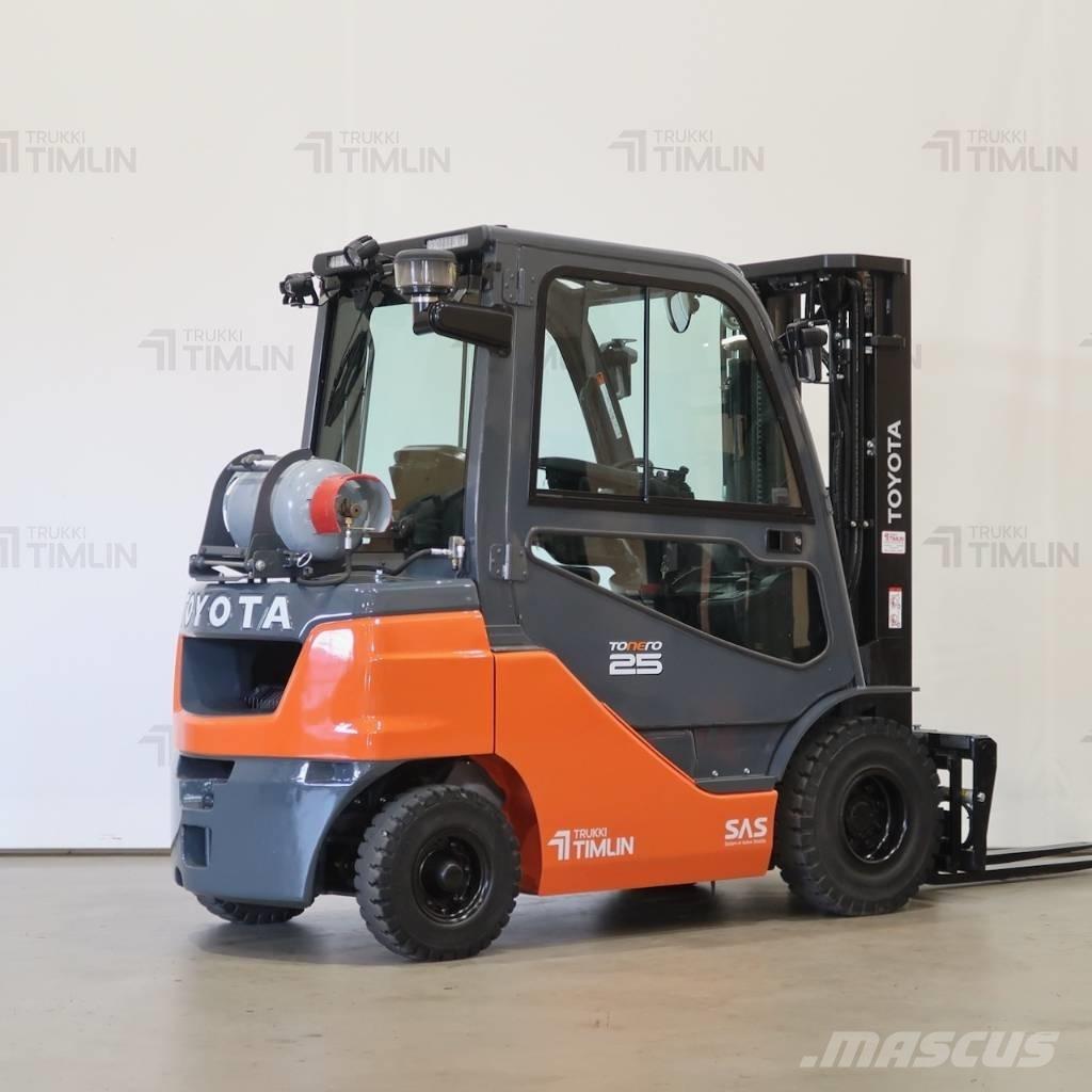 Toyota 02-8FGF25 Gázüzemű targoncák