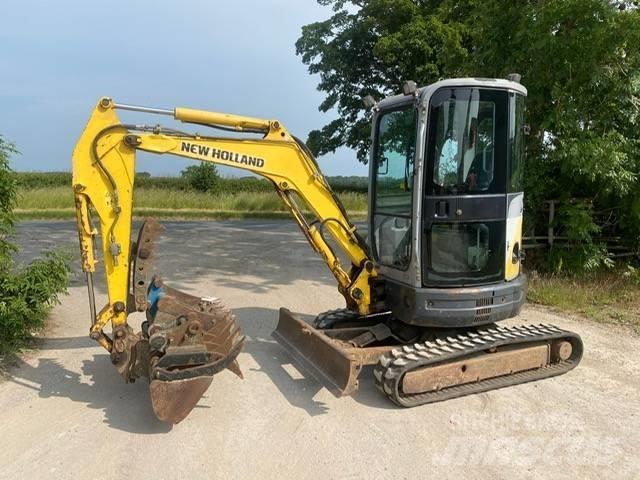 New Holland E 27.2 C Mini kotrók < 7t
