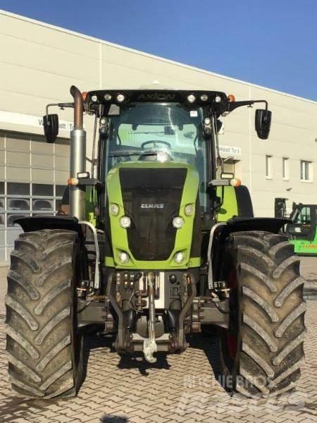 CLAAS AXION 920 Traktorok