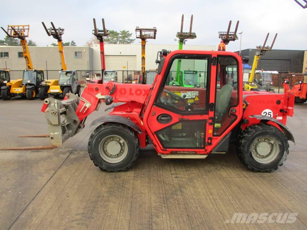 JCB 525-60 (638) Teleszkópos rakodók