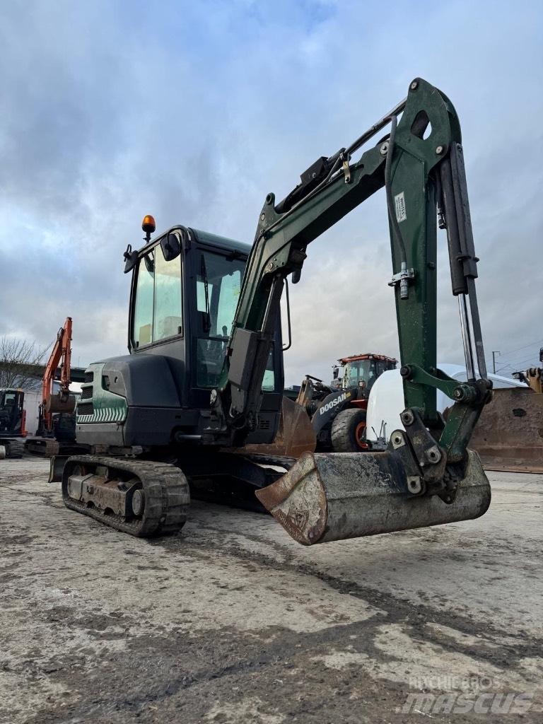 Yanmar SV 26 Mini kotrók < 7t