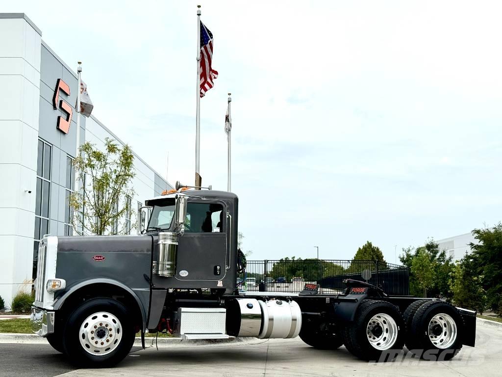 Peterbilt 389 Nyergesvontatók