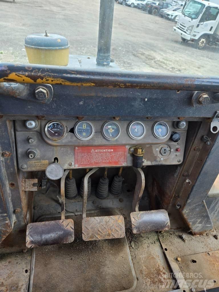 CAT D 3 B LGP lánctalpas dózerek
