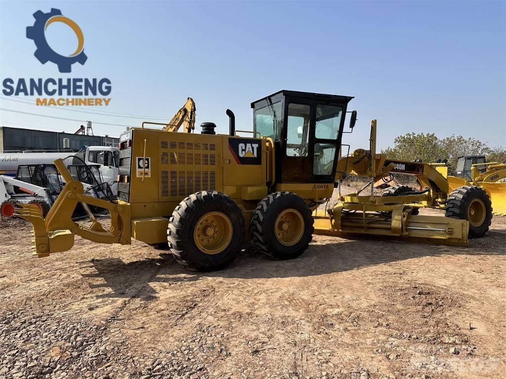CAT 140 H Gréderek