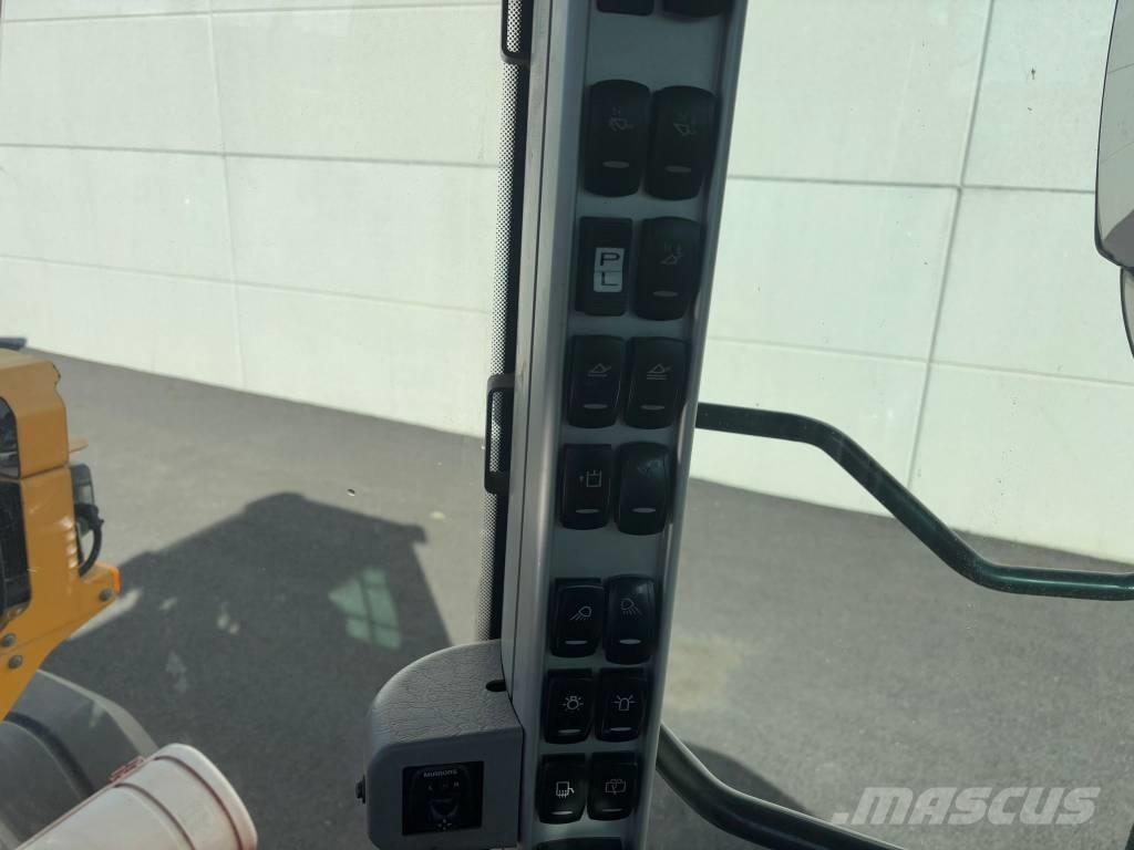 Volvo L 110 H Gumikerekes homlokrakodók