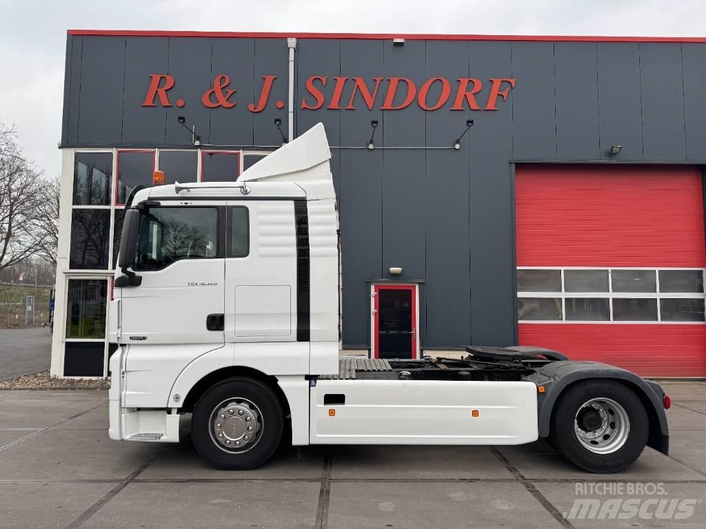 MAN TGX 18.360 Nyergesvontatók