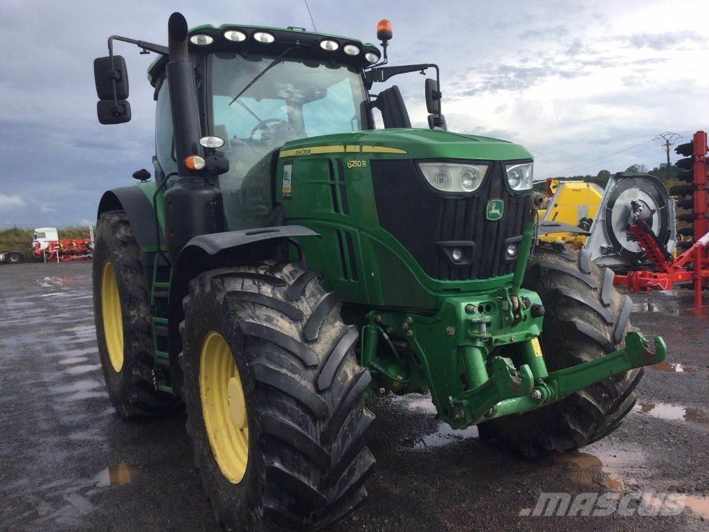John Deere 6250R Traktorok