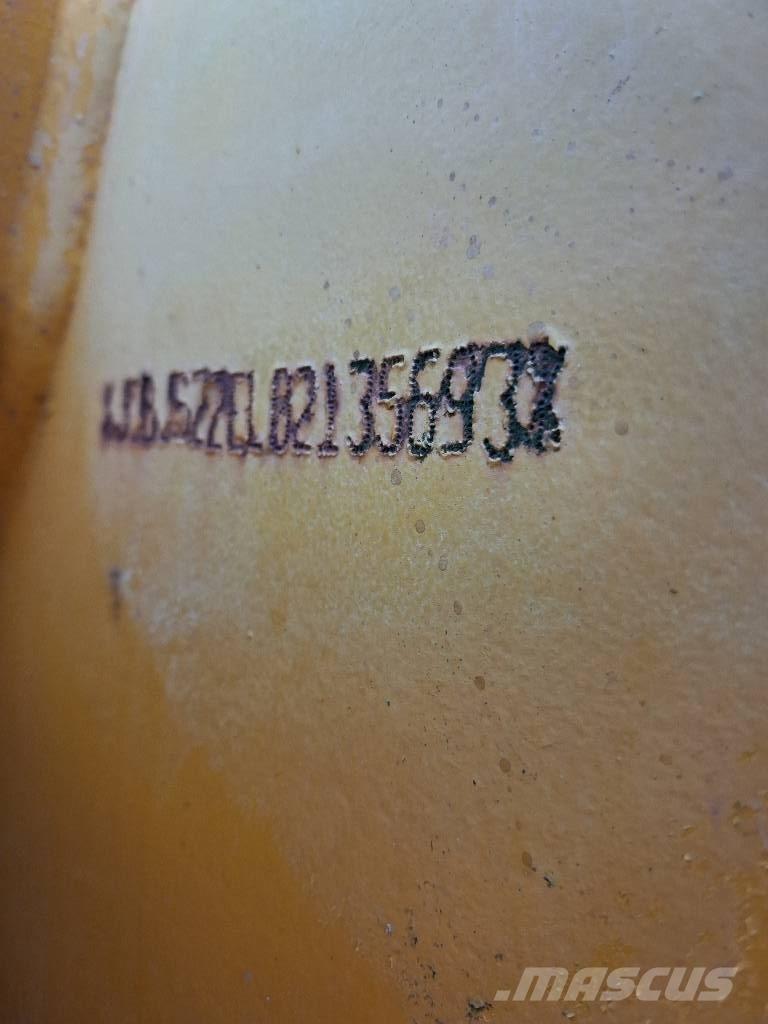 JCB JS 220 N LC Lánctalpas kotrók